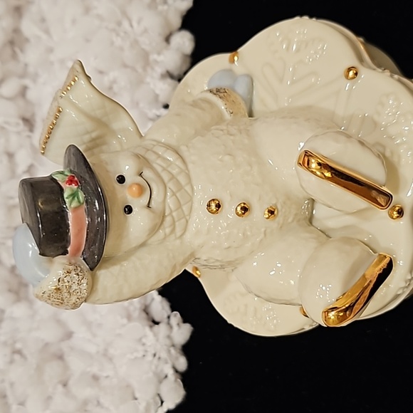 Lenox Music Box Snowman - Picture 6 of 12
